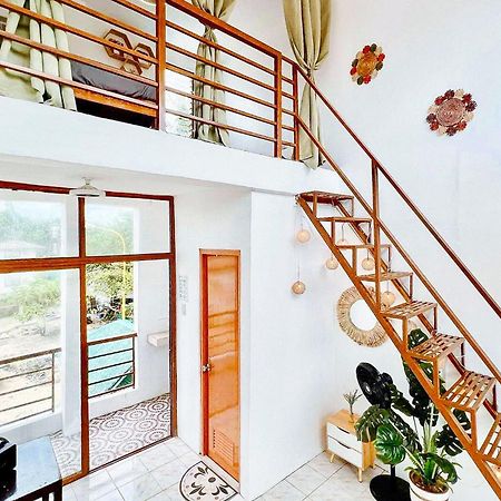 The Lavana Villa Del Matabungkay By Reddoorz Lian Εξωτερικό φωτογραφία